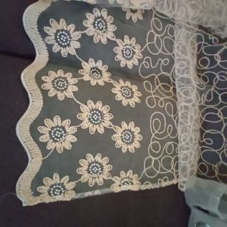 1 tenda velata colore di crema