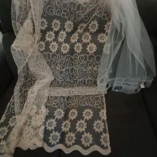 1 tenda velata colore di crema