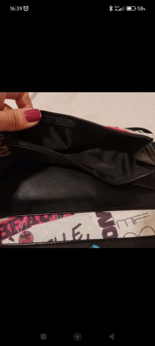 cartera Desigual viaje