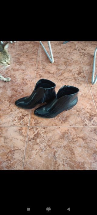 Botas negras tacón 