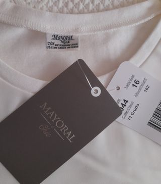 Camiseta sin estrenar de Mayoral 