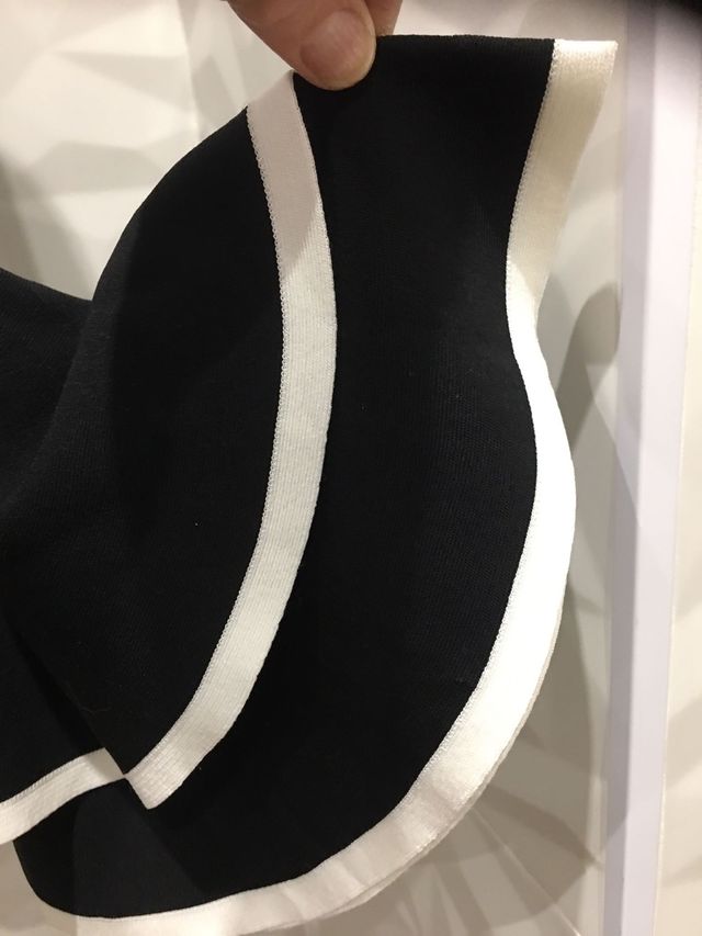 Jersey carolina herrera