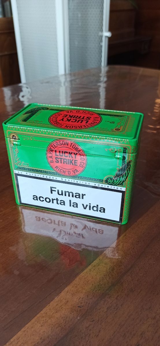 Latas de tabaco