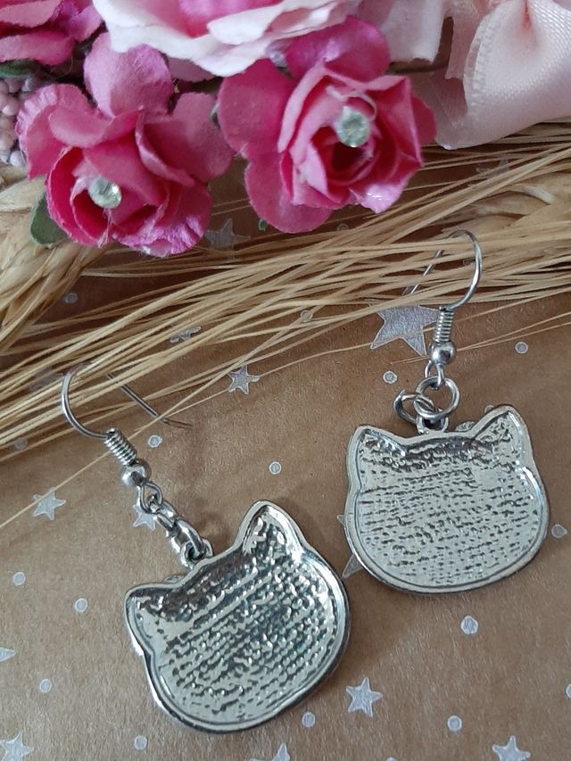 🔴 Orecchini Hello Kitty