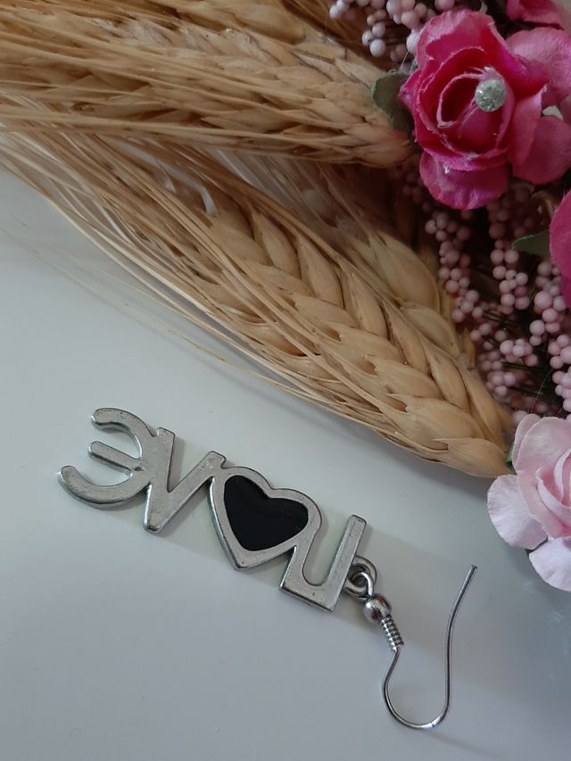 🔴 Orecchino pendente Love