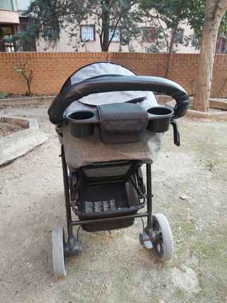Cochecito paseo bebé marca Joie