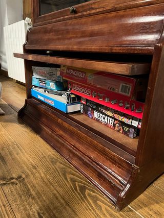 Vitrina madera y cristal