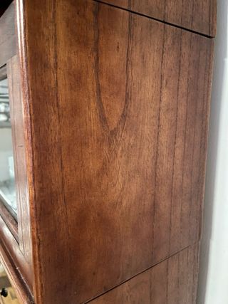 Vitrina madera y cristal