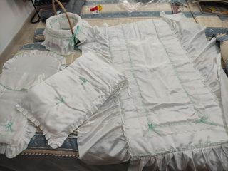 Colcha de cuna, saco carro, cesta aseo, ARTESANÍA