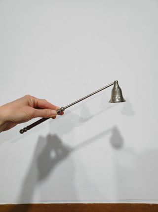 Antiguo apagavelas apagafuegos inglés metal