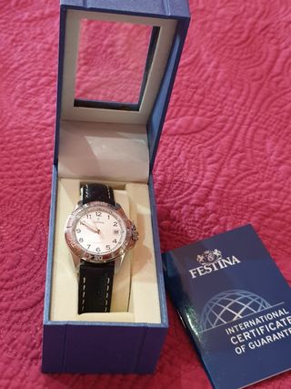 RELOJ