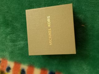 caja y estuche.Originales