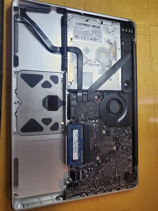 despiece MacBook Pro 13 (Early 2011)