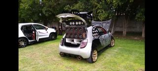 Instalador car audio pantallas etapas subwofer