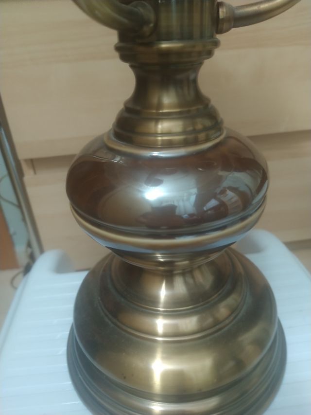 Lampara ,antigua bronce y cristal tallado