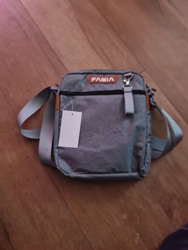 bandolera  mochila skoda