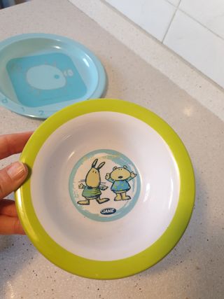 Plato termo bebé + vajilla infantil Jané