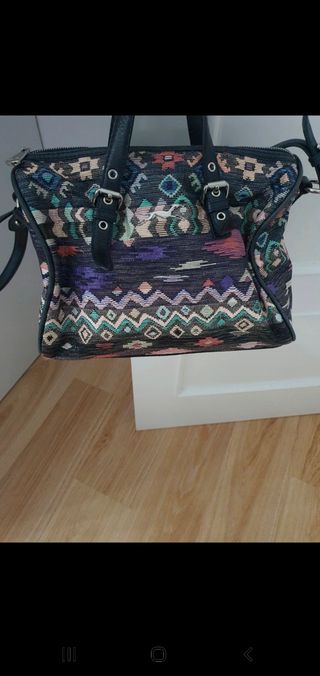 bolso Bimba y Lola,  ediciónlimitada. como nuevo. 