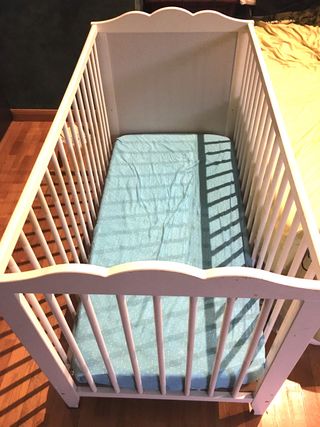CUNA "IKEA" CON COLCHÓN 