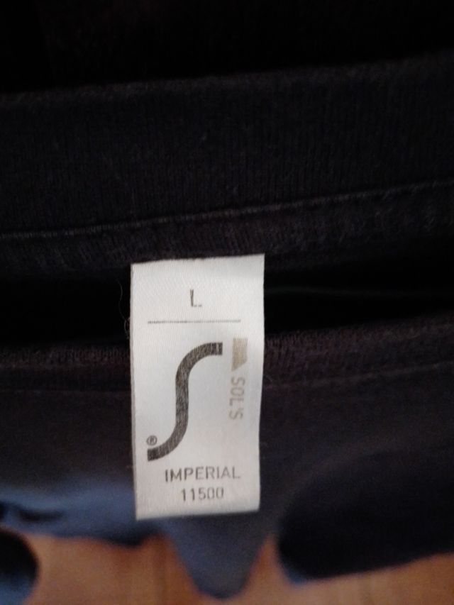 Vendo camiseta color negro