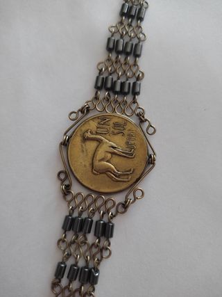 un sol de oro 1966