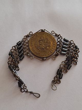 un sol de oro 1966