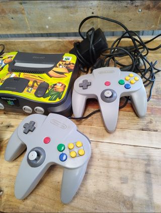Lote Nintendo 64 con juegos