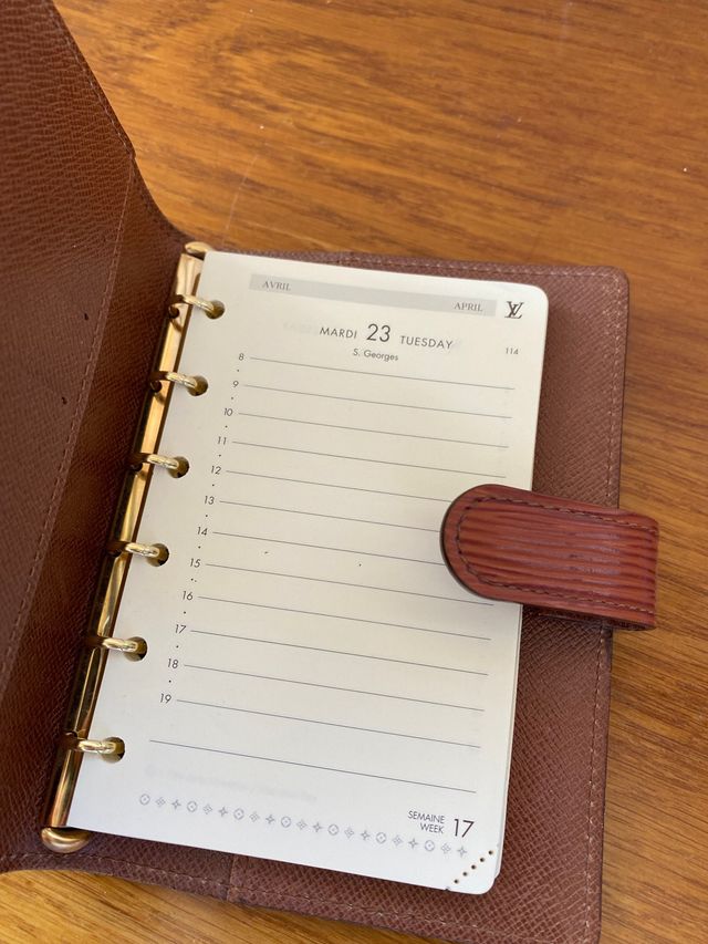 AGENDA LOUIS VUITTON