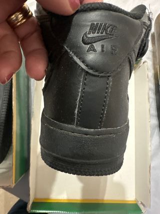 Air force 1 mid Nike negras