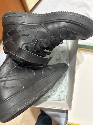 Air force 1 mid Nike negras