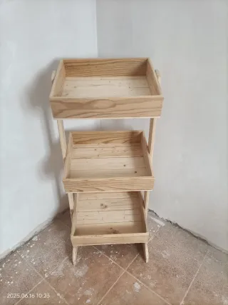 Estanterías  madera para diversos usos