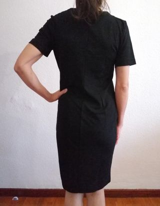 Vestido negro H&M Basic manga corta
