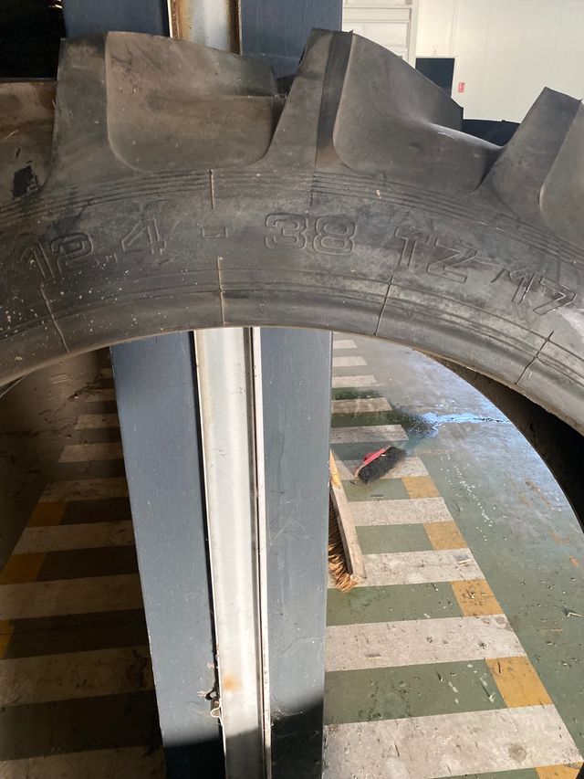 Ruedas tractor estrechas