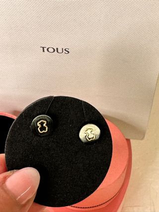 PENDIENTES TOUS SILUETA OSO ORO 750