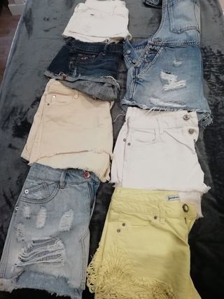 pantalones cortos, peto corto y falda corta