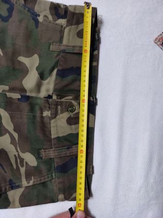 Pantalones militares