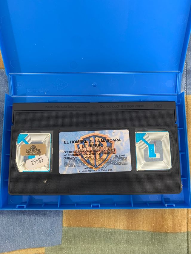 El hombre de la máscara de hierro VHS