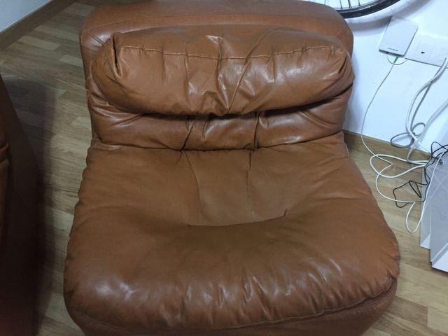 2 sofás de ante buena calidad