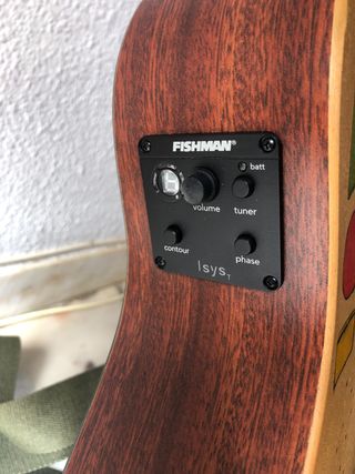 Guitarra Electroacústica Martin LX1E con funda