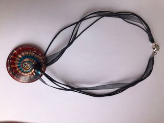 Collar de resina