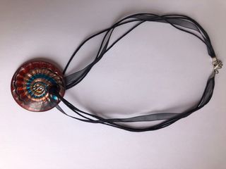 Collar de resina