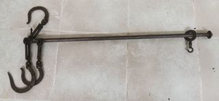 Antigua balanza romana