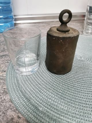 Antigua balanza romana