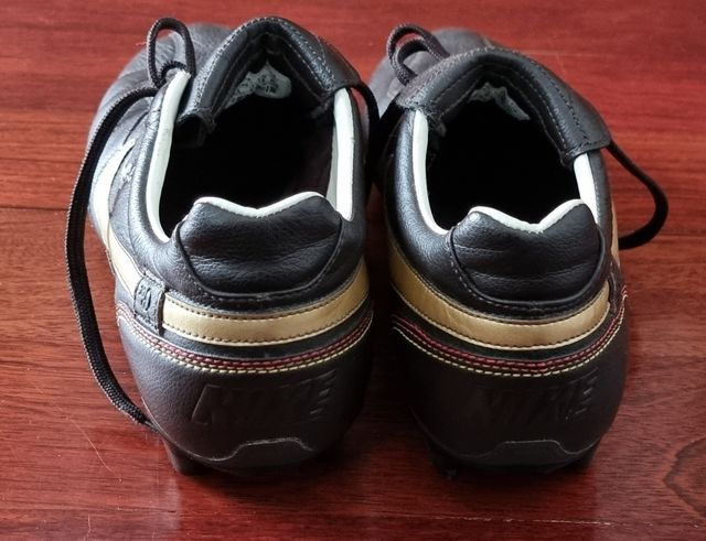 Botas Futbol Nike Tempo Ronaldinho R10