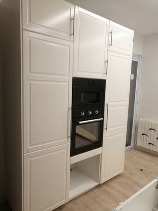 Montamos tu cocina, mampara de baño toldos