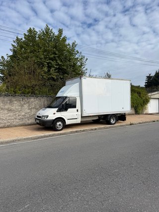 Transportes y mudanzas