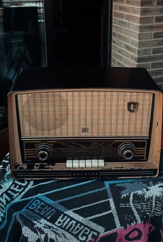 Radio Philips antigua 