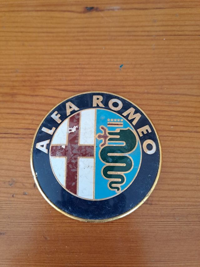 Insignia Alfa Romeo