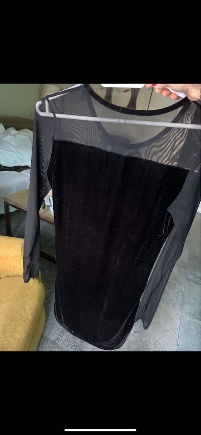 Top de fiesta de terciopelo y transparente