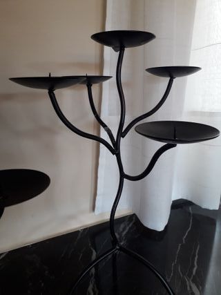 JUEGO DOS CANDELABROS